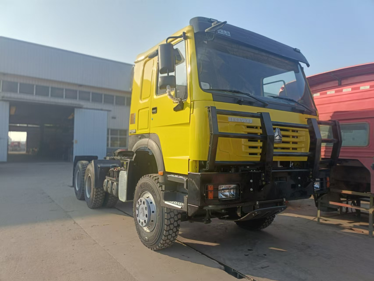 Sinotruk HOWO 430 6*4 Tractor - Cabeza tractora: foto 3 Sinotruk HOWO 430 6*4 Tractor - Cabeza tractora: foto 3