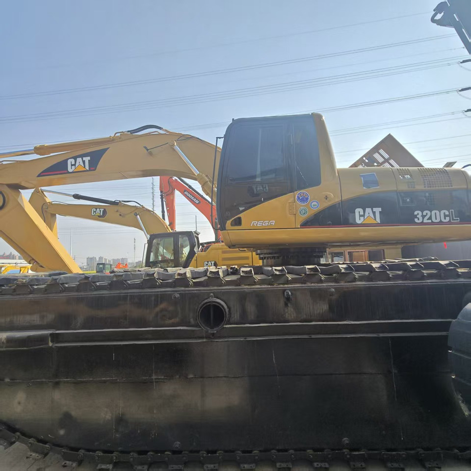 Caterpillar 320C - Excavadora anfibia: foto 5 Caterpillar 320C - Excavadora anfibia: foto 5