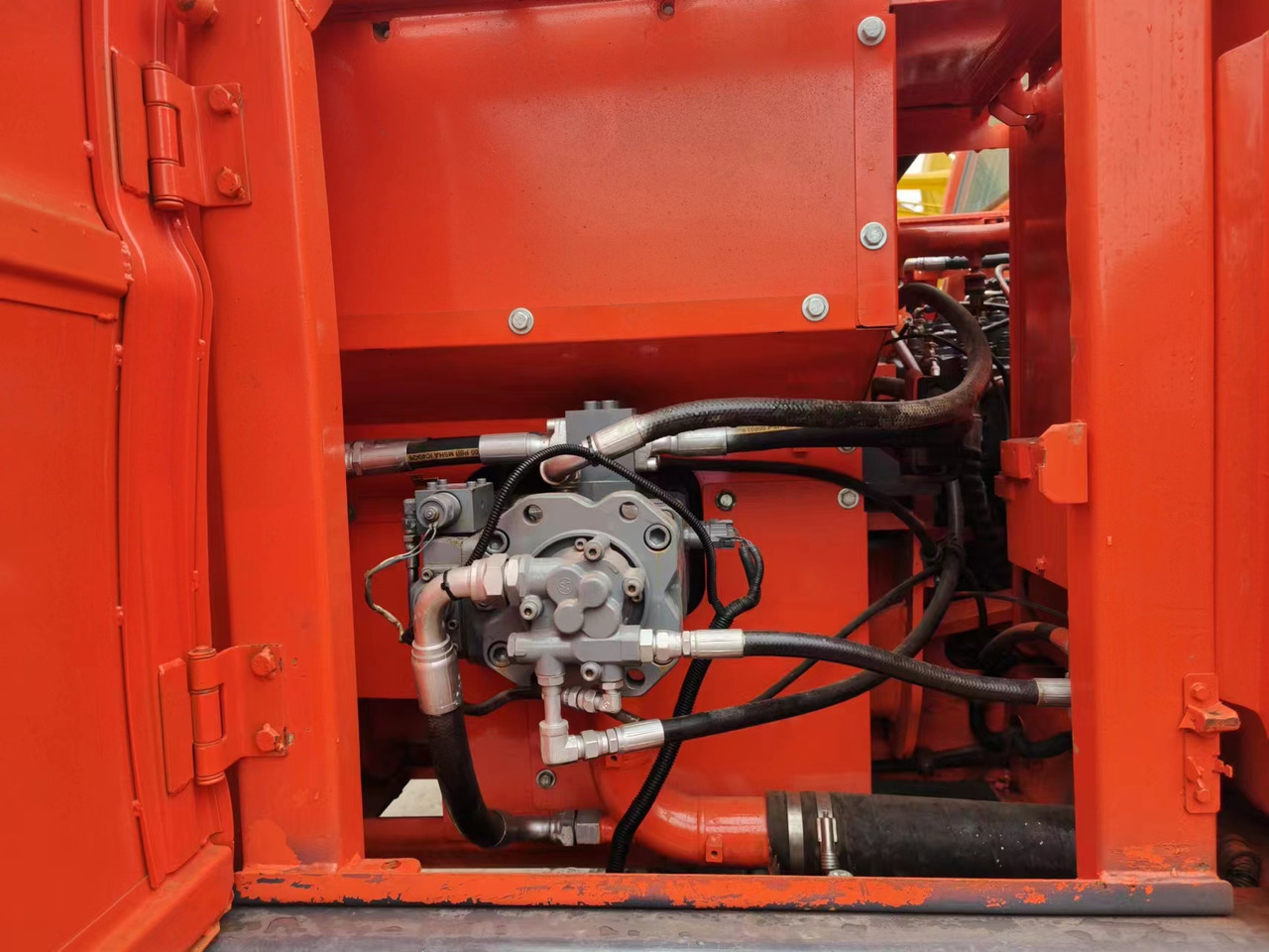 DOOSAN DX140 - Excavadora: foto 5 DOOSAN DX140 - Excavadora: foto 5