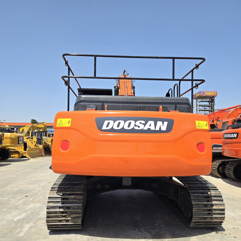 Doosan DX300 - Excavadora: foto 5 Doosan DX300 - Excavadora: foto 5