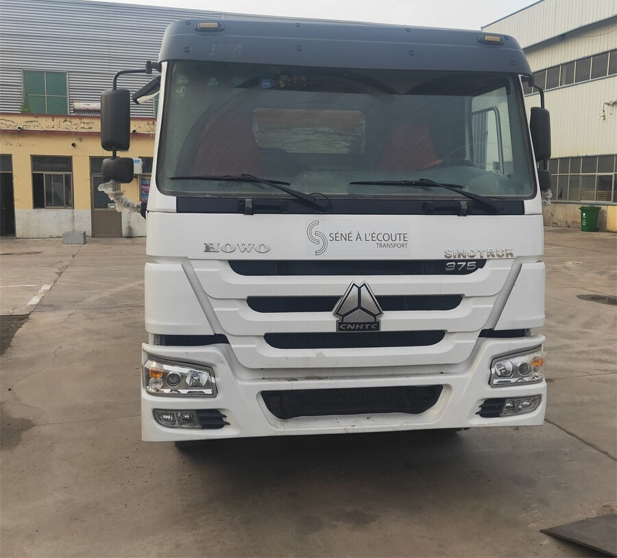 Howo ZZ1257N4347C1 - Camión hormigonera: foto 3 Howo ZZ1257N4347C1 - Camión hormigonera: foto 3