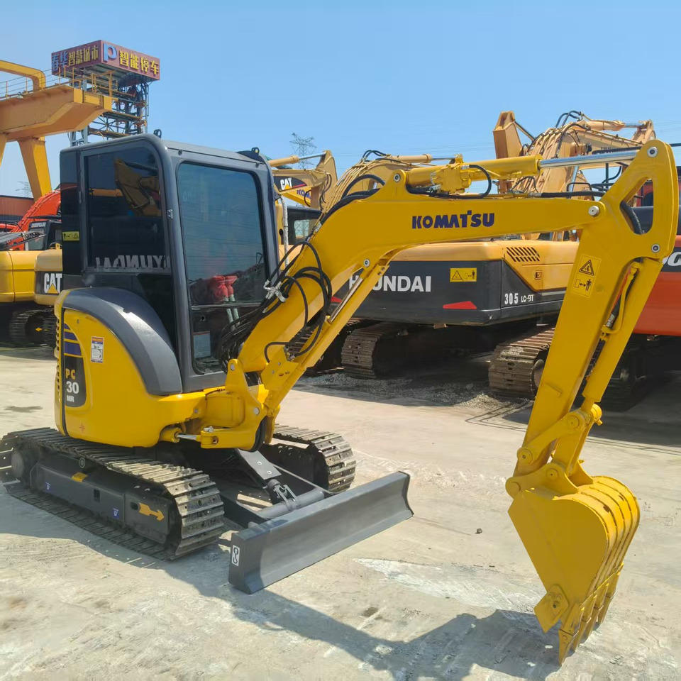 KOMATSU PC30MR - Miniexcavadora: foto 2 KOMATSU PC30MR - Miniexcavadora: foto 2