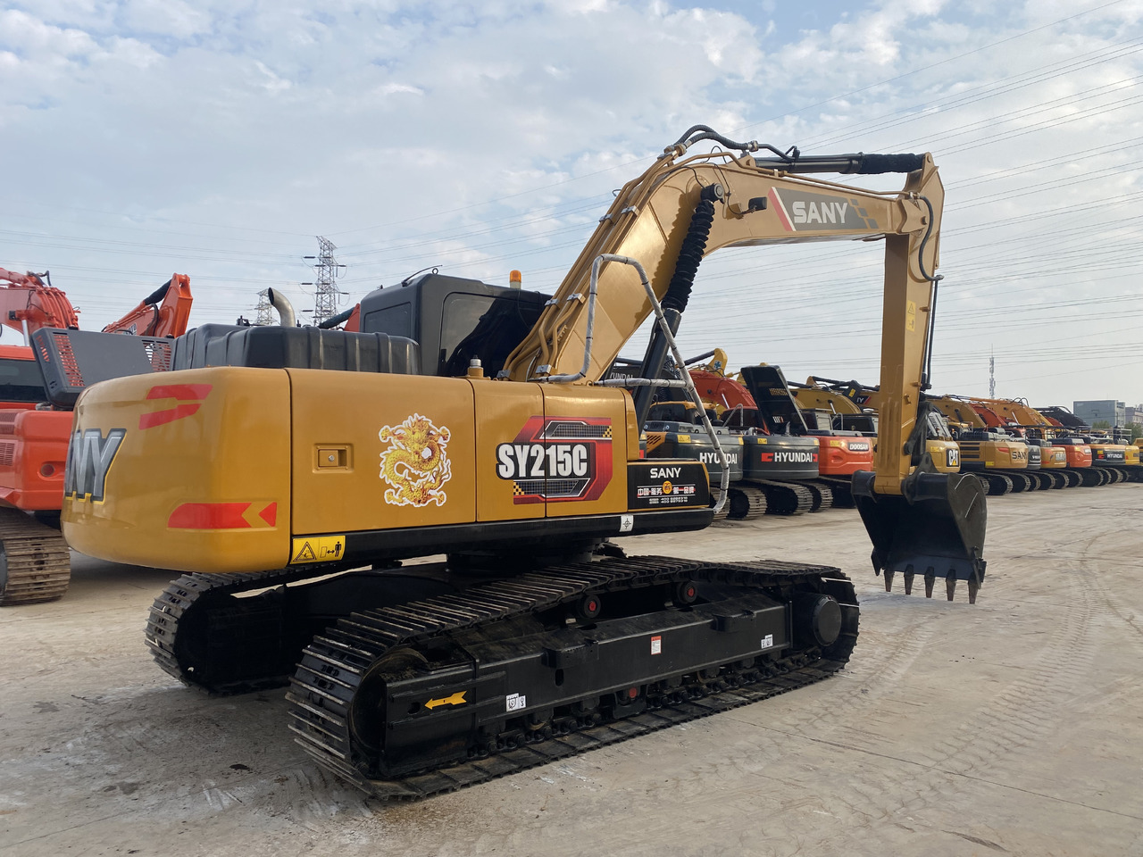 SANY SY215C - Excavadora: foto 4 SANY SY215C - Excavadora: foto 4