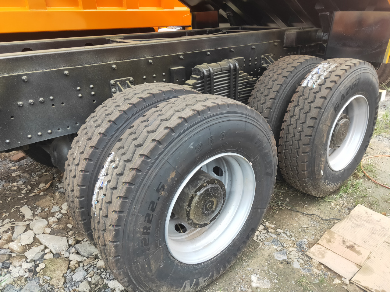 Shacman F3000 6*4 Dump truck - Camión volquete: foto 5 Shacman F3000 6*4 Dump truck - Camión volquete: foto 5