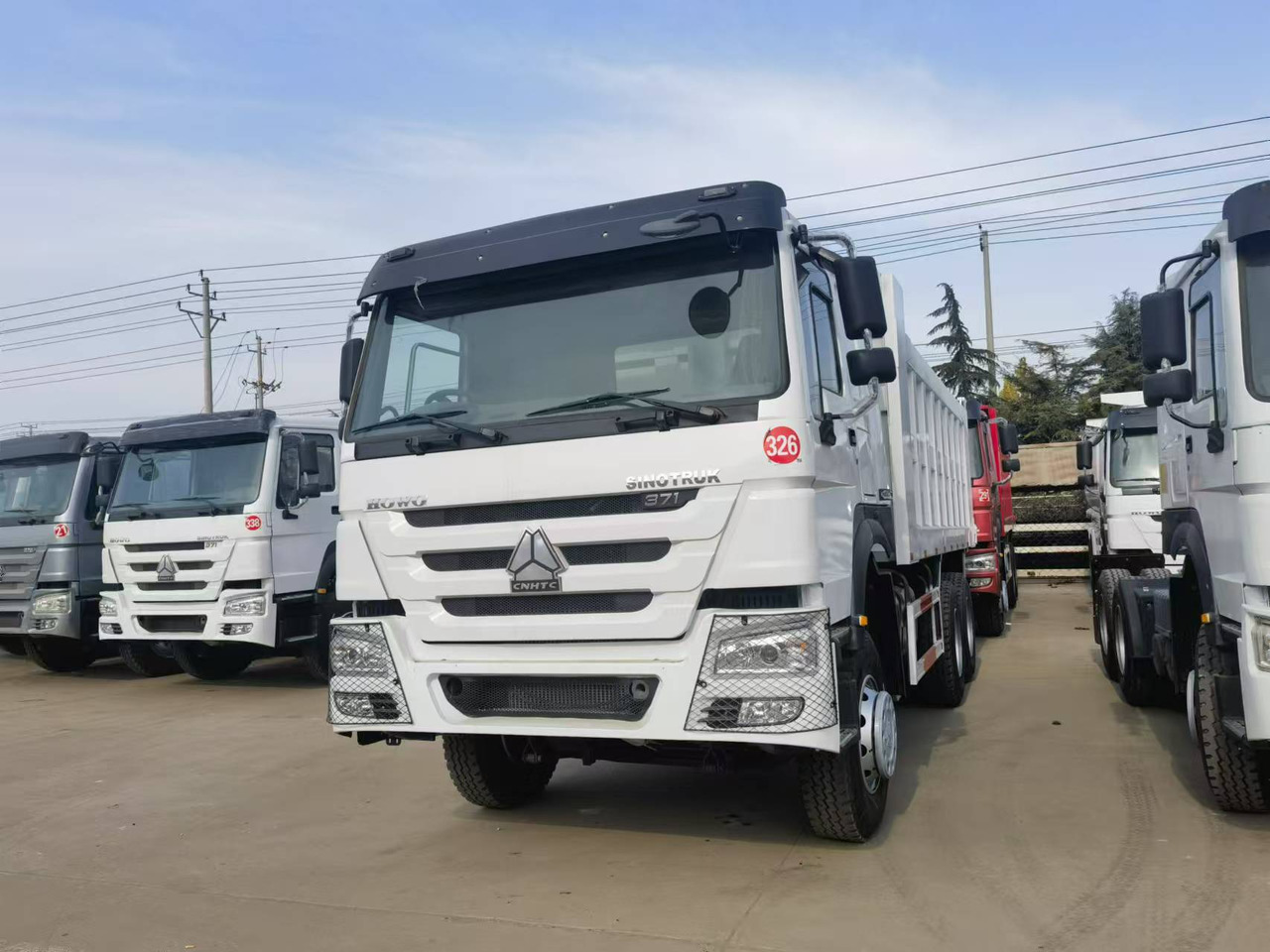 Sinotruk HOWO 371 6*4 Dump truck(Right rudder) - Camión volquete: foto 3 Sinotruk HOWO 371 6*4 Dump truck(Right rudder) - Camión volquete: foto 3