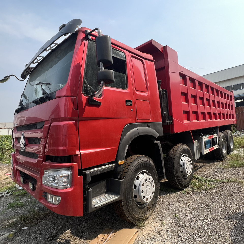 Sinotruk HOWO 8*4 Dump truck - Camión volquete: foto 1 Sinotruk HOWO 8*4 Dump truck - Camión volquete: foto 1