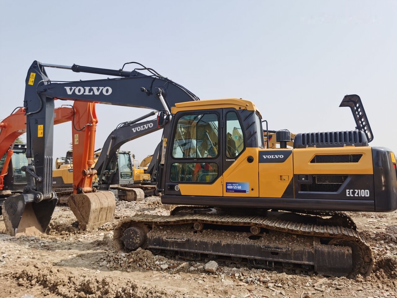 Volvo EC210D - Excavadora de cadenas: foto 1 Volvo EC210D - Excavadora de cadenas: foto 1