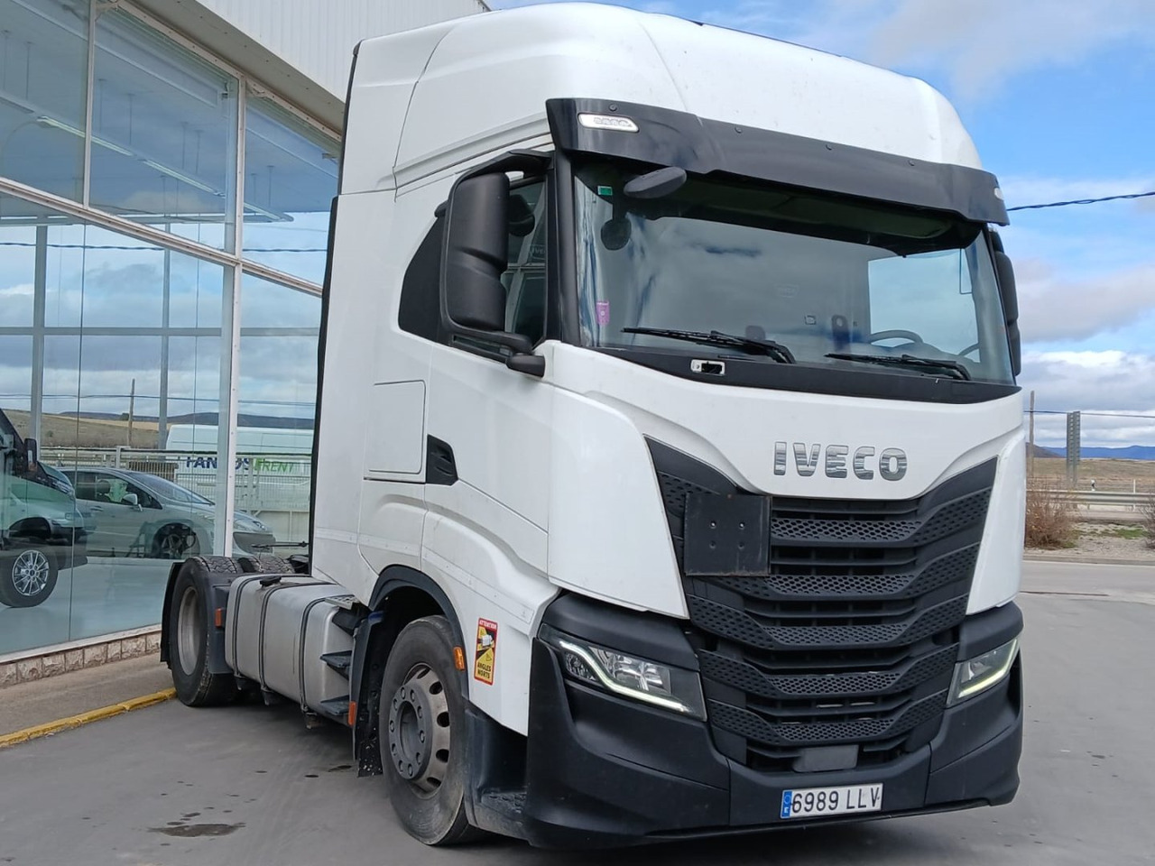 Cabeza Tractora IVECO 460 AUTOMATICO INTARDER ADR - Cabeza tractora: foto 3 Cabeza Tractora IVECO 460 AUTOMATICO INTARDER ADR - Cabeza tractora: foto 3