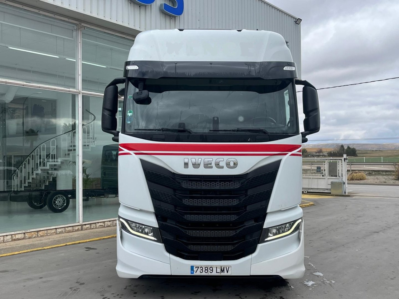 Cabeza Tractora IVECO 510 AUTOMATICO INTARDER - Cabeza tractora: foto 2 Cabeza Tractora IVECO 510 AUTOMATICO INTARDER - Cabeza tractora: foto 2