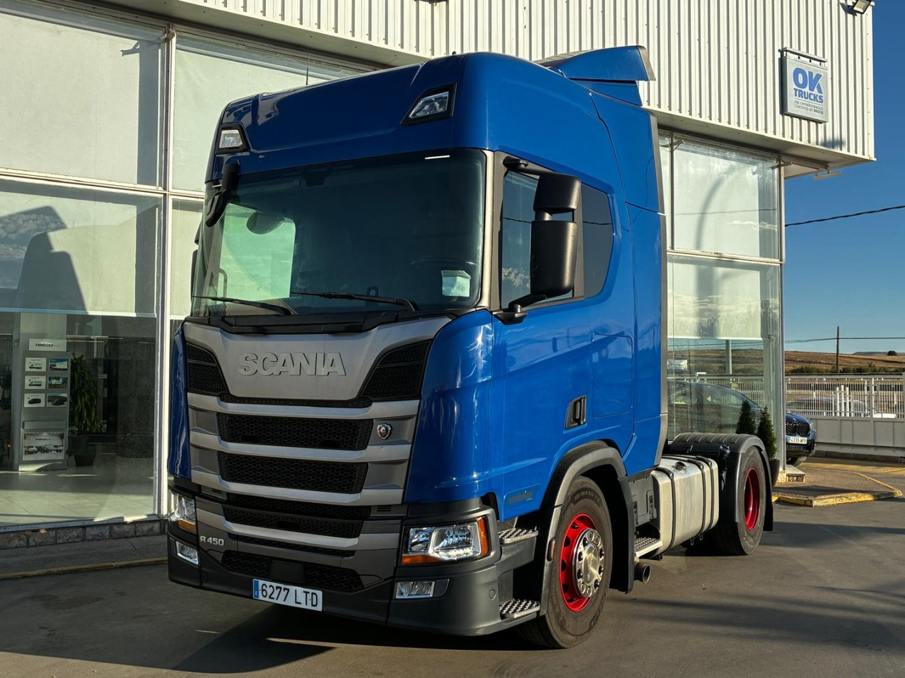Cabeza Tractora Scania R450 AUTOMATICO-INTARDER - Cabeza tractora: foto 1 Cabeza Tractora Scania R450 AUTOMATICO-INTARDER - Cabeza tractora: foto 1