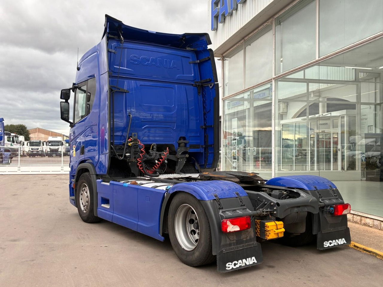 Cabeza Tractora Scania R450 AUTOMATICO-INTARDER - Cabeza tractora: foto 4 Cabeza Tractora Scania R450 AUTOMATICO-INTARDER - Cabeza tractora: foto 4