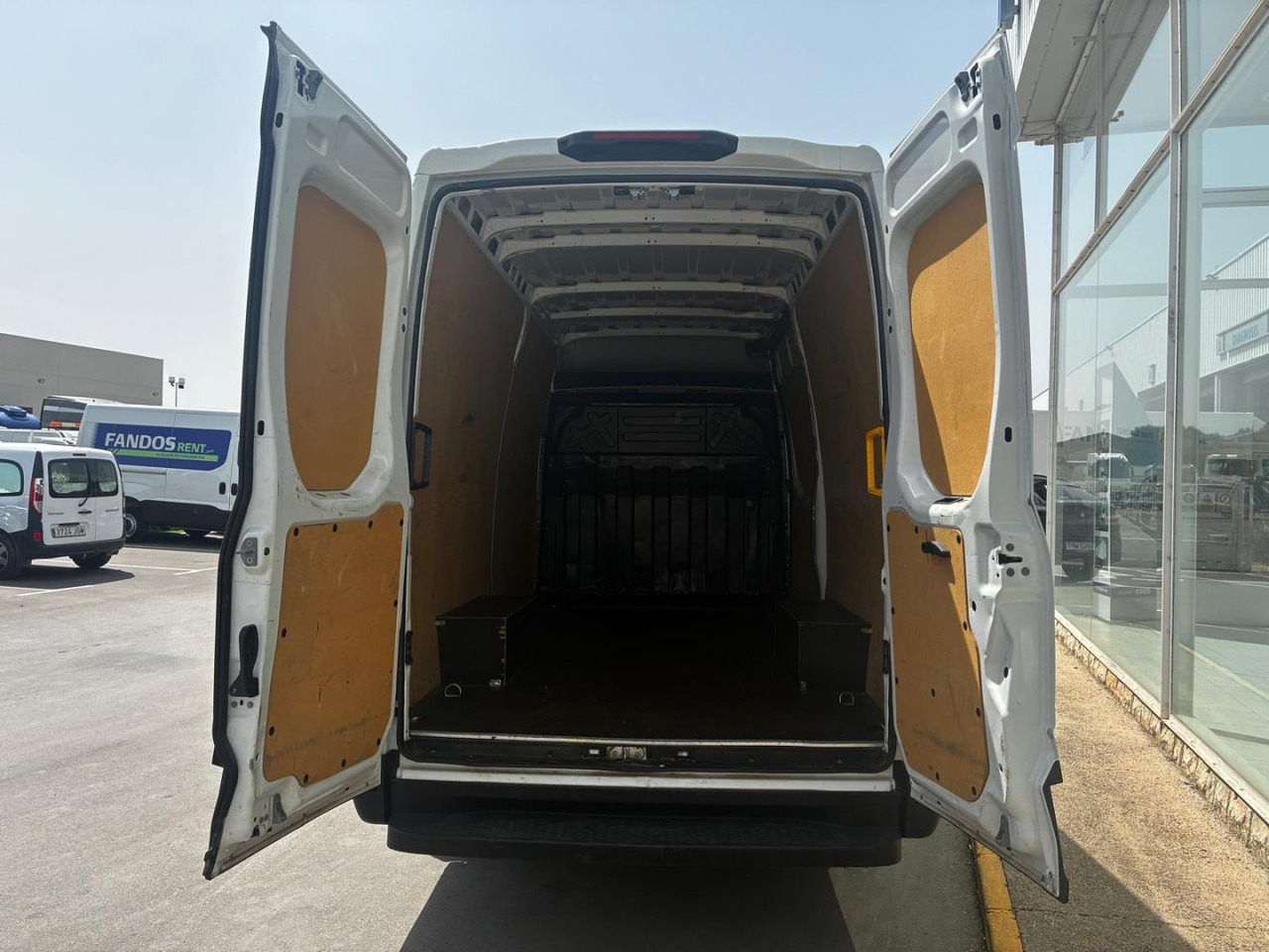 Furgón IVECO 35S14 V 12m3 - Furgón: foto 5 Furgón IVECO 35S14 V 12m3 - Furgón: foto 5