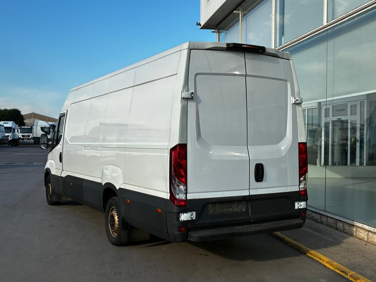Furgón IVECO 35S14 V 16m3 - Furgón: foto 4 Furgón IVECO 35S14 V 16m3 - Furgón: foto 4