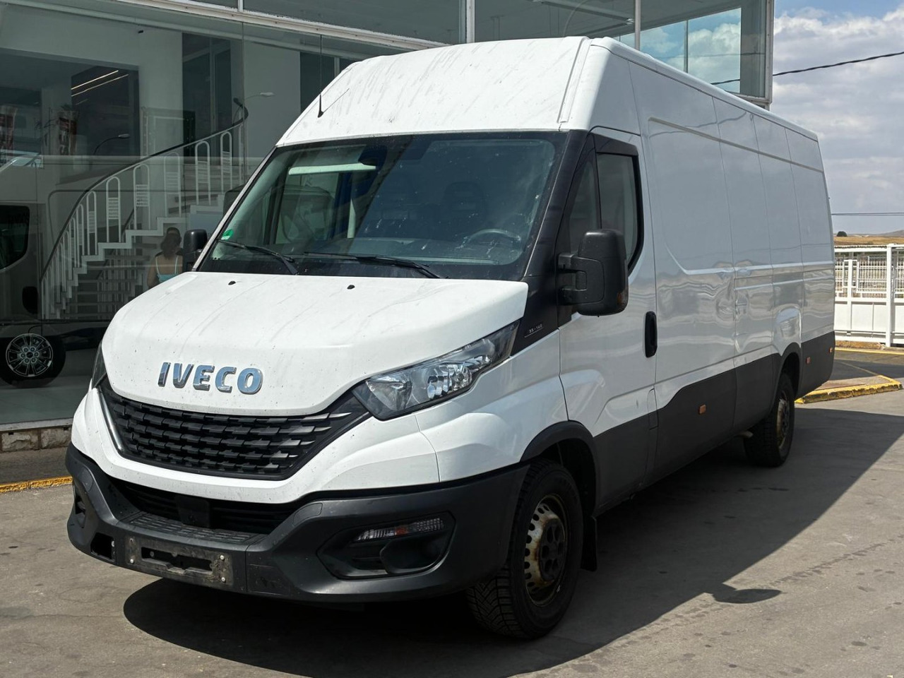 Furgón IVECO 35S14 V 16m3 - Furgón: foto 1 Furgón IVECO 35S14 V 16m3 - Furgón: foto 1