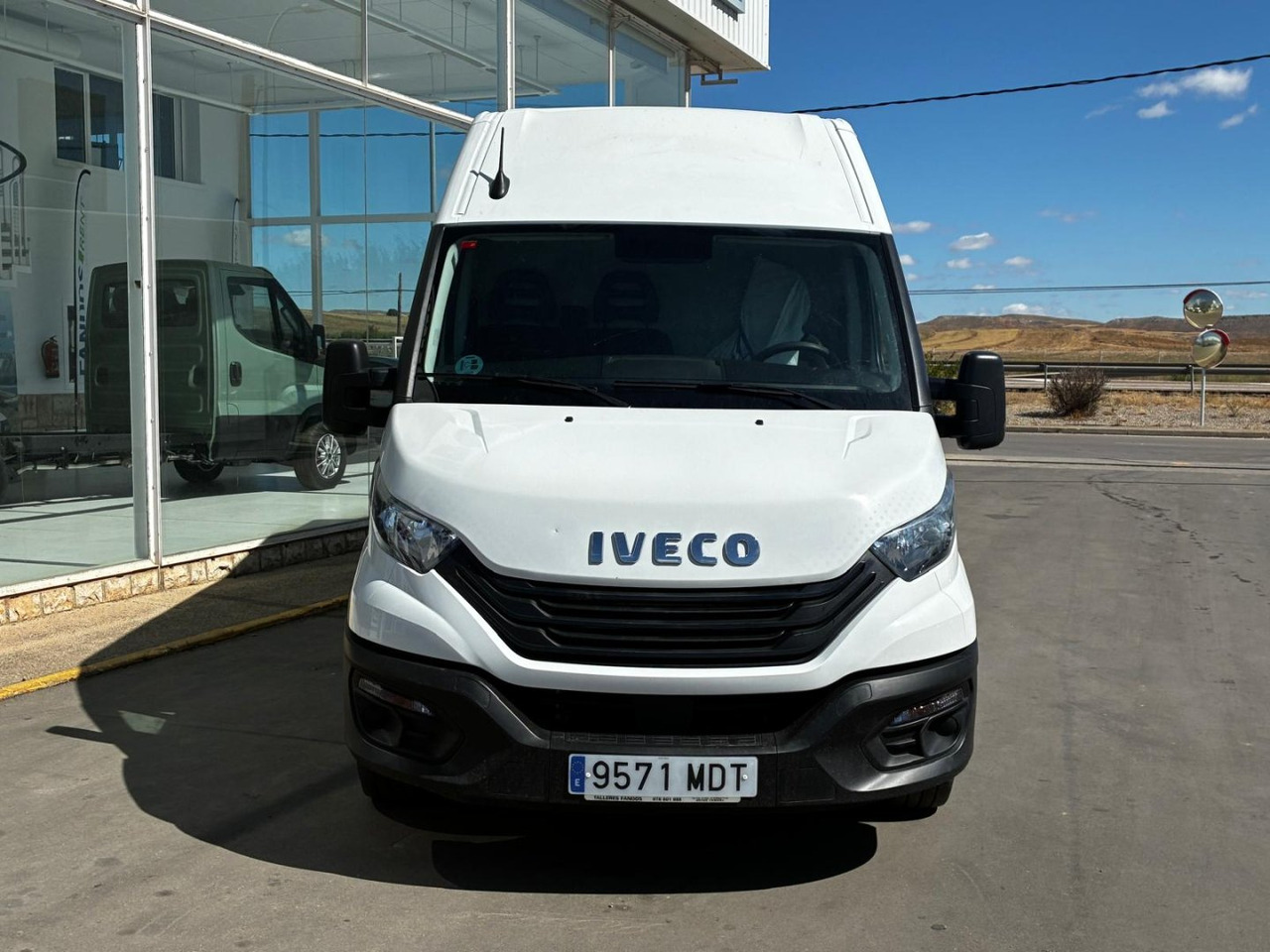 Furgón IVECO 35S16 V 16m3 - Furgón: foto 2 Furgón IVECO 35S16 V 16m3 - Furgón: foto 2