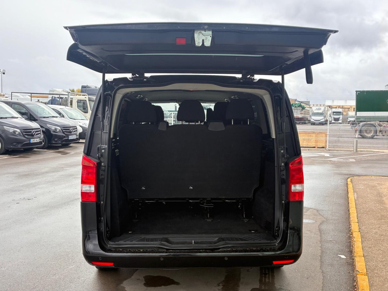 Furgón Mercedes Vito Tourer Pro 115 dci automática. - Furgón: foto 5 Furgón Mercedes Vito Tourer Pro 115 dci automática. - Furgón: foto 5