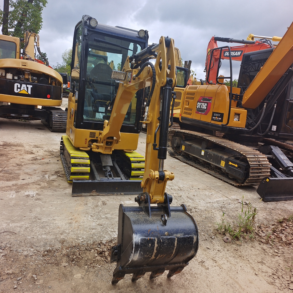 Miniexcavadora CAT 302CR WITH RUBBER TRACK: foto 10