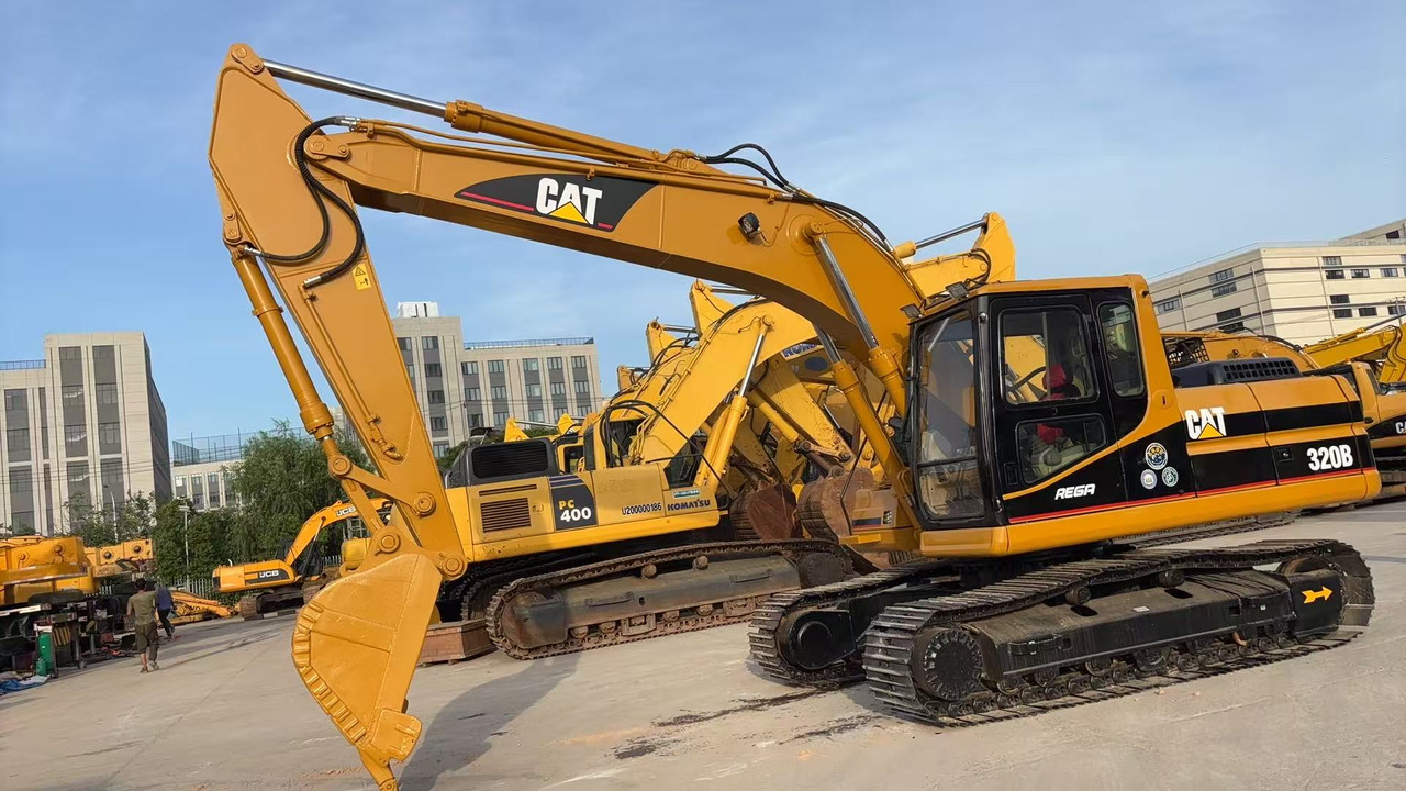 CAT 320BL 320CL 320D2L - Excavadora de cadenas: foto 1 CAT 320BL 320CL 320D2L - Excavadora de cadenas: foto 1