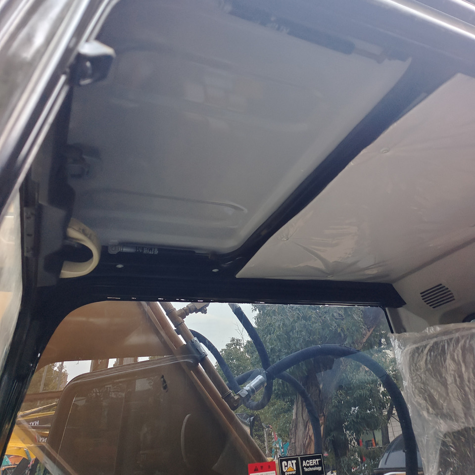 Excavadora de cadenas CAT 330D2L: foto 10