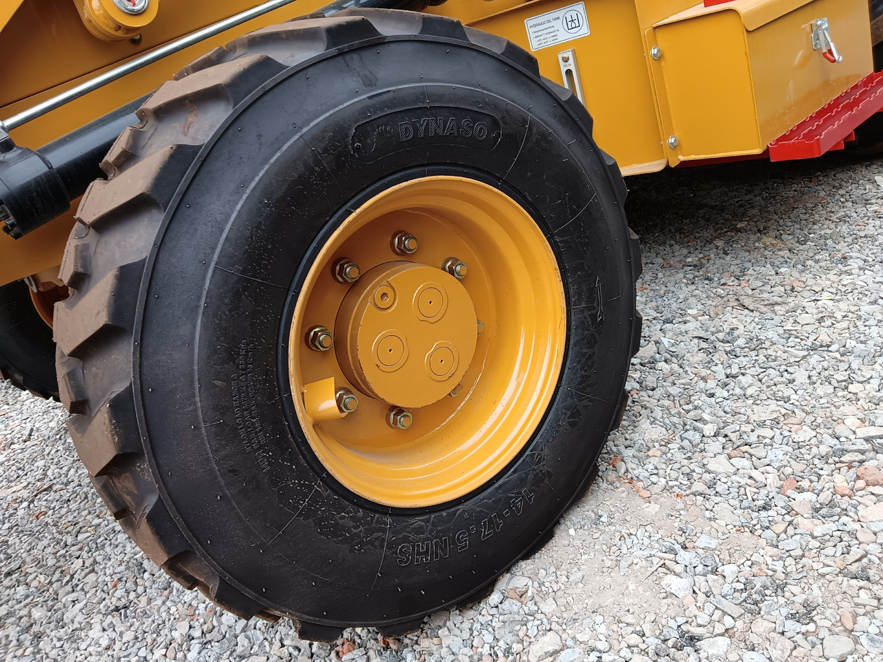 CAT 420F2 BRAND NEW - Retroexcavadora: foto 4 CAT 420F2 BRAND NEW - Retroexcavadora: foto 4