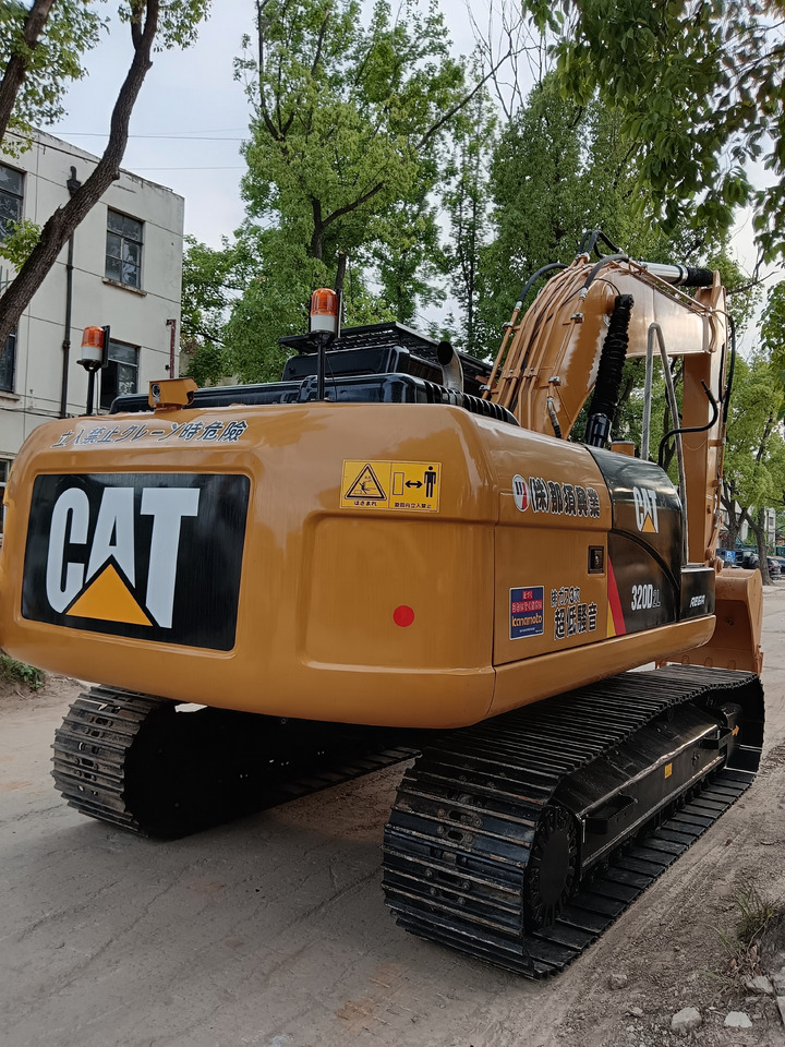 CATERPILLAR 320D2 L CAT 320D2L - Excavadora de cadenas: foto 4 CATERPILLAR 320D2 L CAT 320D2L - Excavadora de cadenas: foto 4