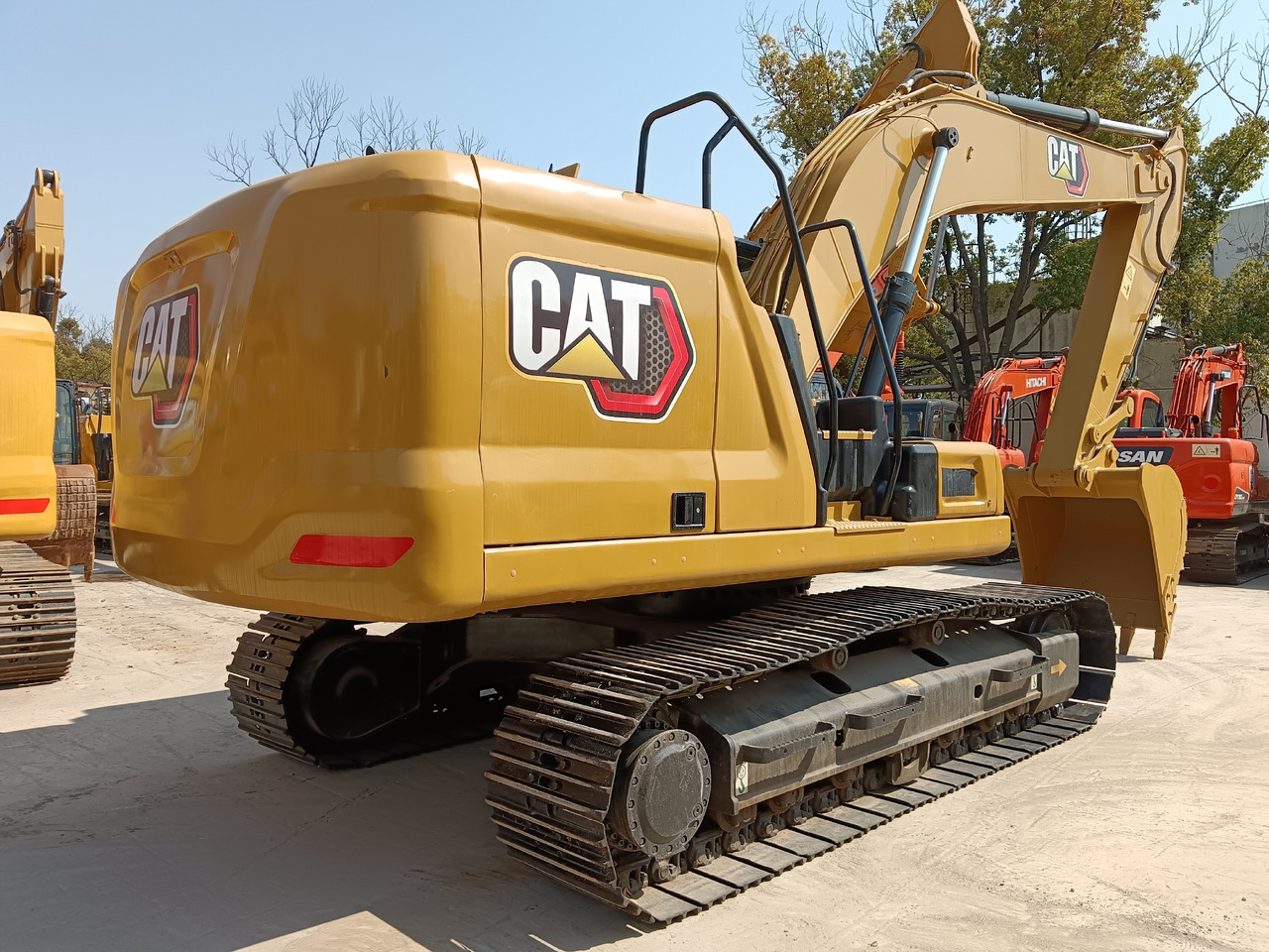 CATERPILLAR 320GC CAT 320 GC - Excavadora de cadenas: foto 3 CATERPILLAR 320GC CAT 320 GC - Excavadora de cadenas: foto 3