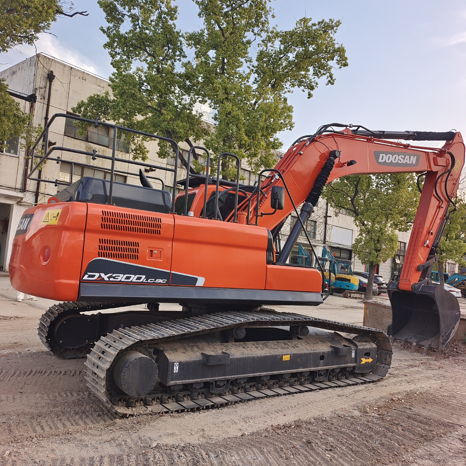 DOOSAN DX300 LC - 9C DX 300 LCA - Excavadora de cadenas: foto 2 DOOSAN DX300 LC - 9C DX 300 LCA - Excavadora de cadenas: foto 2