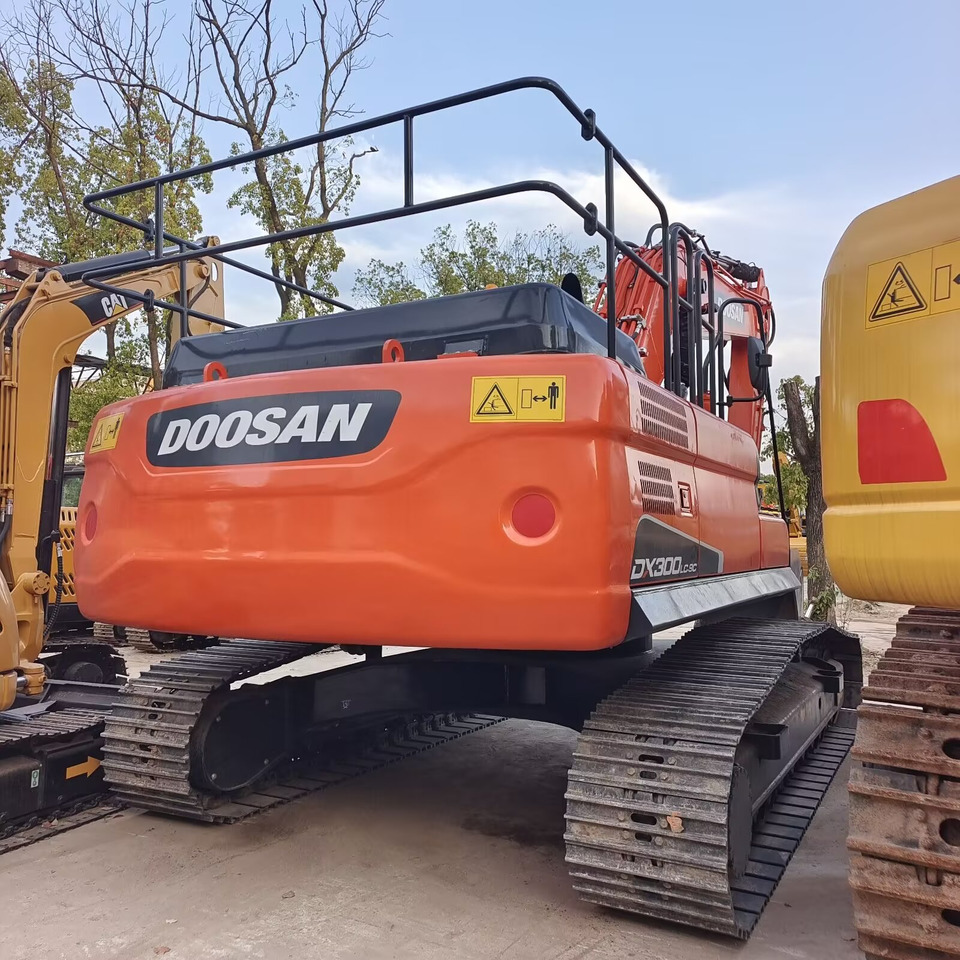 DOOSAN DX300LC-9C DX300 LCA - Excavadora de cadenas: foto 3 DOOSAN DX300LC-9C DX300 LCA - Excavadora de cadenas: foto 3