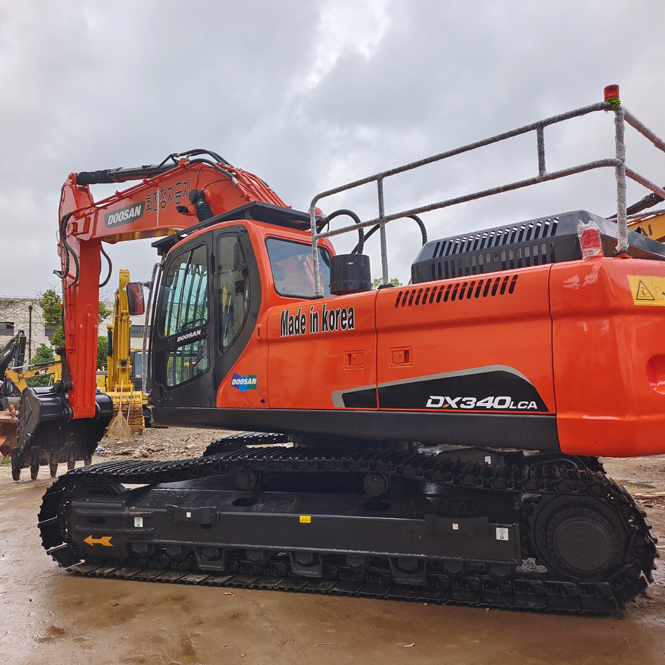 DOOSAN DX340 LCA DX 340 LC-9C - Excavadora de cadenas: foto 1 DOOSAN DX340 LCA DX 340 LC-9C - Excavadora de cadenas: foto 1