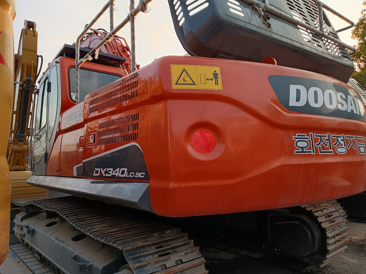 DOOSAN DX340LC-9C DX340 LCA - Excavadora de cadenas: foto 1 DOOSAN DX340LC-9C DX340 LCA - Excavadora de cadenas: foto 1