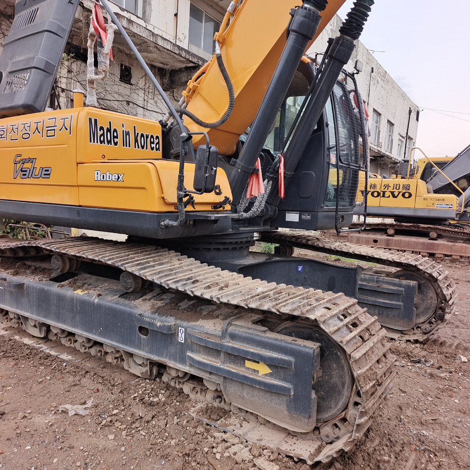 HYUNDAI 305LC - 9S - Excavadora de cadenas: foto 2 HYUNDAI 305LC - 9S - Excavadora de cadenas: foto 2