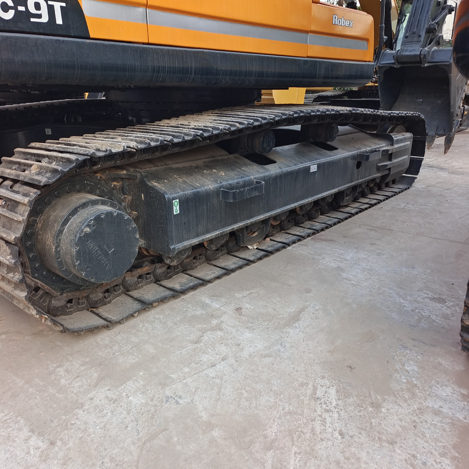 HYUNDAI 305LC-9T 305LC-9S 330LC-9S - Excavadora de cadenas: foto 3 HYUNDAI 305LC-9T 305LC-9S 330LC-9S - Excavadora de cadenas: foto 3