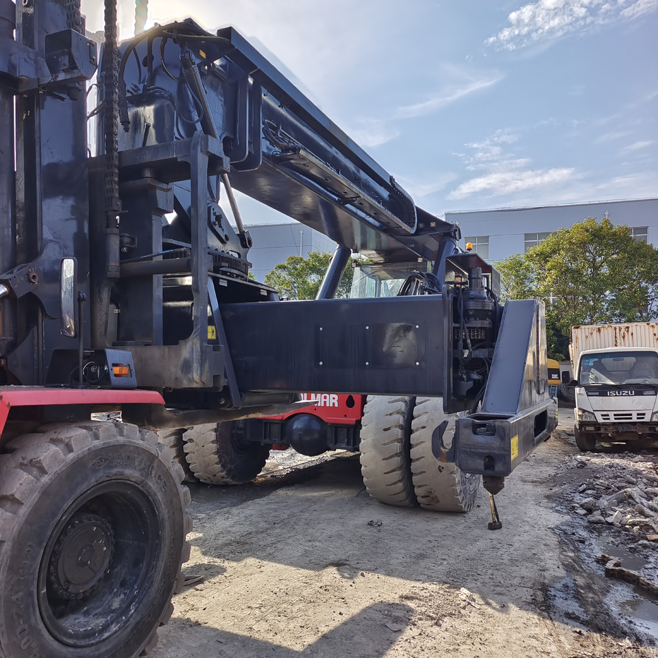KALMAR DRT450 45 TON REACH STACKER DRF450 DRU DRD 450 - Reach stacker: foto 3 KALMAR DRT450 45 TON REACH STACKER DRF450 DRU DRD 450 - Reach stacker: foto 3