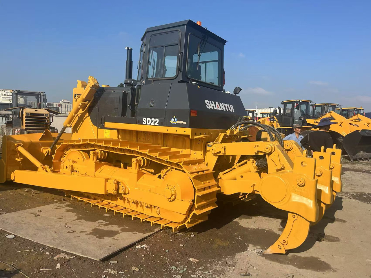 SHANTUI SD22 SD 22 SD32 - Bulldozer: foto 1 SHANTUI SD22 SD 22 SD32 - Bulldozer: foto 1