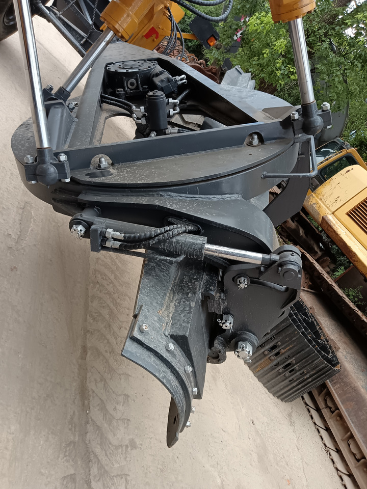 XCMG GR2153 WITH RIPPER AND TWO BLADES - Grader: foto 5 XCMG GR2153 WITH RIPPER AND TWO BLADES - Grader: foto 5