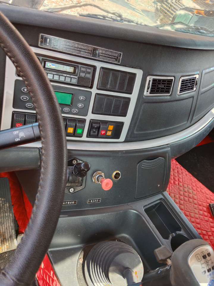 XCMG XCT50K - Autogrúa: foto 4 XCMG XCT50K - Autogrúa: foto 4