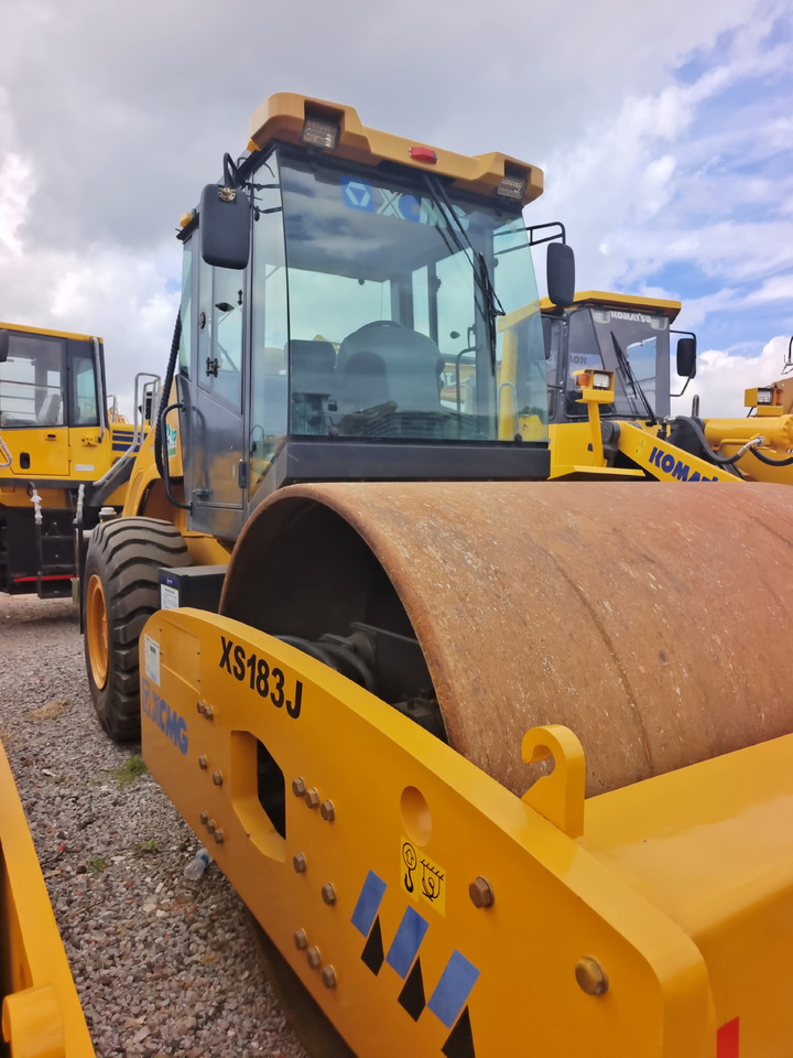 XCMG XS183J - Apisonadora de asfalto: foto 5 XCMG XS183J - Apisonadora de asfalto: foto 5