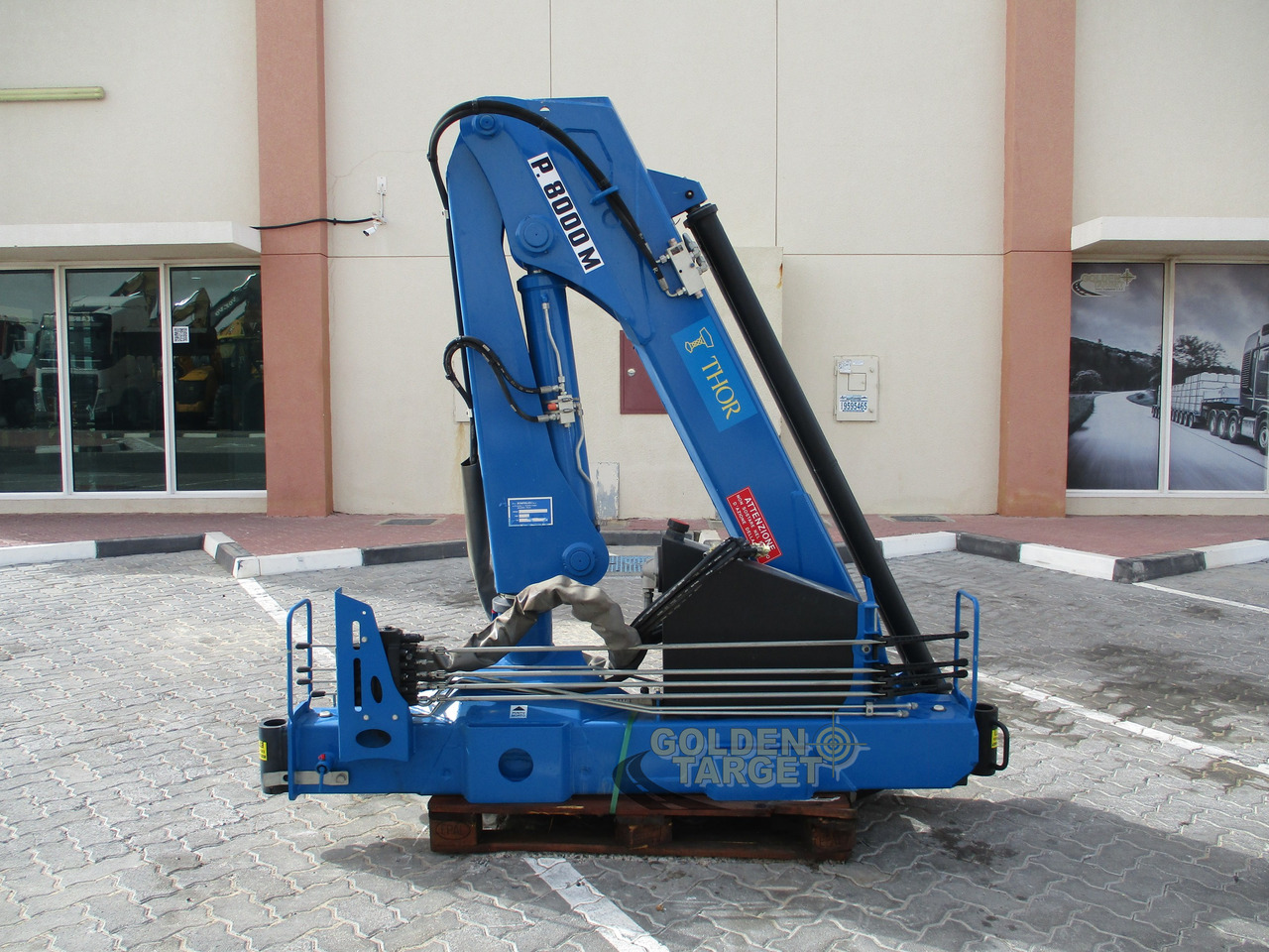 ING BONFIGLIOLI IBP 8000 M / 2SI CRANE - Grúa para camión para Camión: foto 1 ING BONFIGLIOLI IBP 8000 M / 2SI CRANE - Grúa para camión para Camión: foto 1