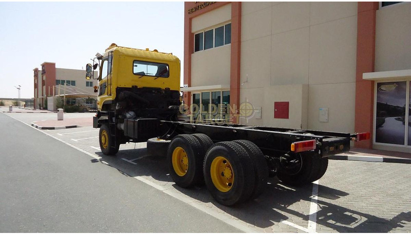 Nissan CZ4YL - Semirremolque chasis: foto 4 Nissan CZ4YL - Semirremolque chasis: foto 4