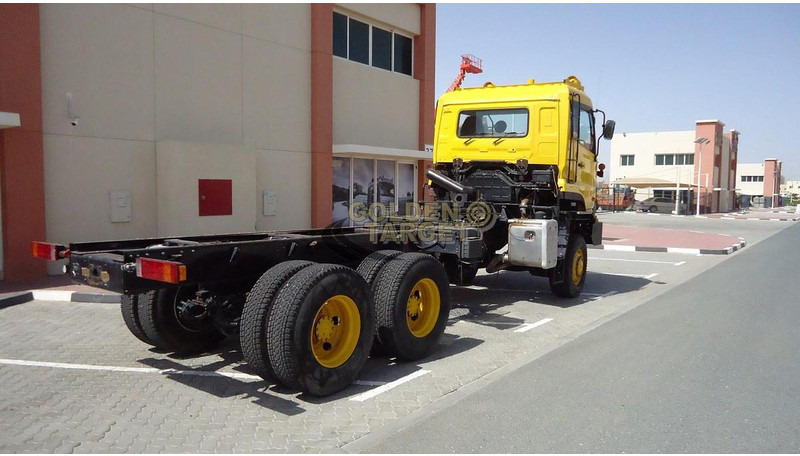 Nissan CZ4YL - Semirremolque chasis: foto 3 Nissan CZ4YL - Semirremolque chasis: foto 3