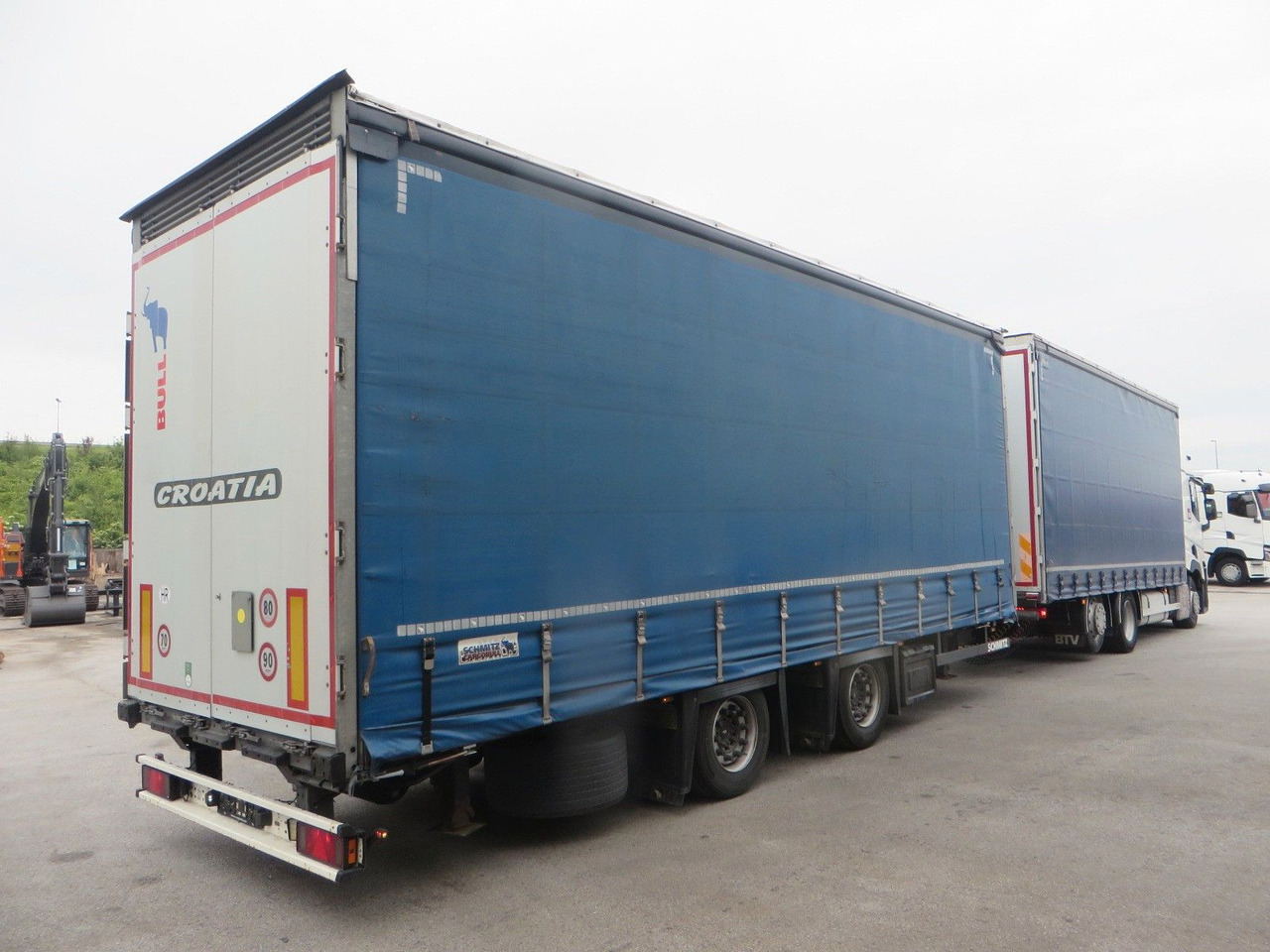 Renault T480 SC 6x2 Tandem jumbo 116m3 - Camión lona: foto 3 Renault T480 SC 6x2 Tandem jumbo 116m3 - Camión lona: foto 3