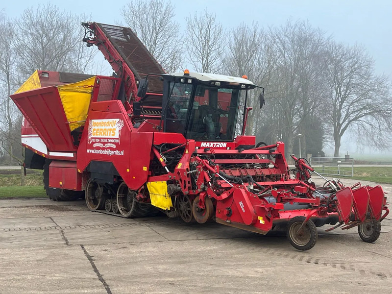 Cosechadoras de remolacha para transporte de alimentos Grimme Maxtron 620 22 tons rooimachine: foto 1