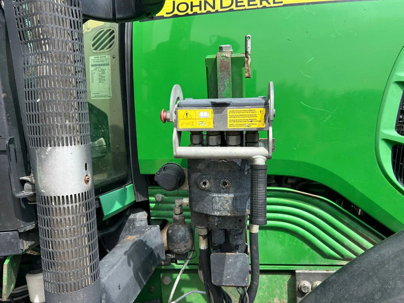 John Deere JD 7530 Premium AP Autopower Trekker - Tractor: foto 4 John Deere JD 7530 Premium AP Autopower Trekker - Tractor: foto 4