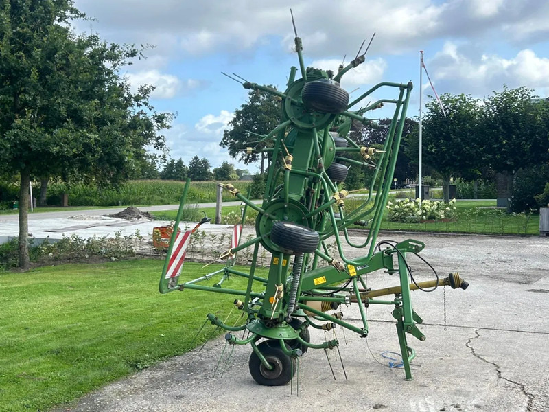 Krone KW 8.82/8 Schudder 8 elements Schudder - Henificadora: foto 3 Krone KW 8.82/8 Schudder 8 elements Schudder - Henificadora: foto 3