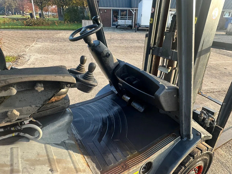 Arrendamiento de Linde H 30 D Heftruck Diesel Linde H 30 D Heftruck Diesel: foto 8