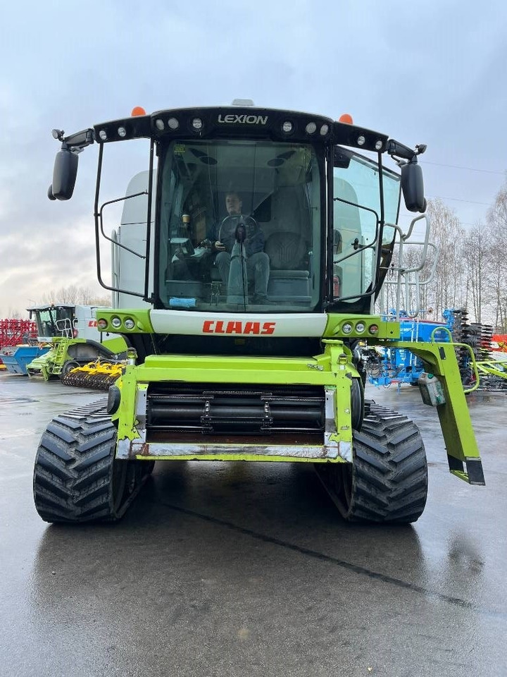 Claas Lexion 770 TT - Cosechadora de granos: foto 5 Claas Lexion 770 TT - Cosechadora de granos: foto 5