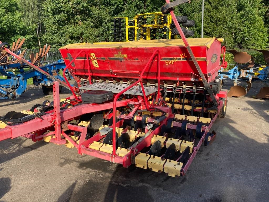 Vaderstad Rapid 400C - Combinado de siembra: foto 1 Vaderstad Rapid 400C - Combinado de siembra: foto 1