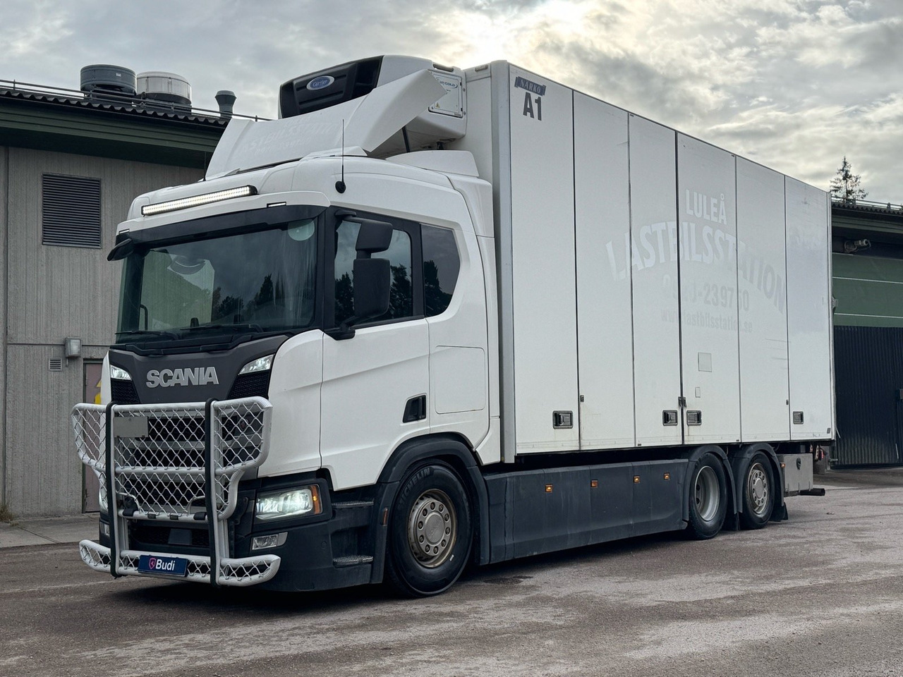Kylbil Scania R450 B 6X2*4 NB -2017 | Carrier | Full-luft - Camión frigorífico: foto 1 Kylbil Scania R450 B 6X2*4 NB -2017 | Carrier | Full-luft - Camión frigorífico: foto 1