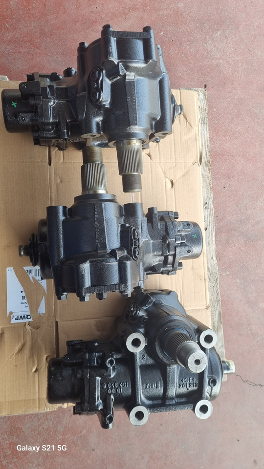 MERCEDES POWER STEERING LS8 - Volante: foto 3 MERCEDES POWER STEERING LS8 - Volante: foto 3