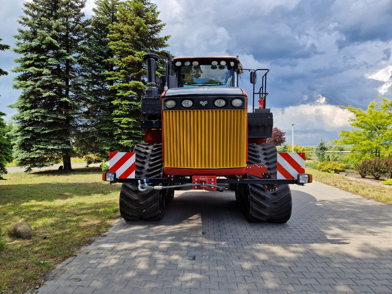 Tractor de cadenas Versatile 610 Delta Track: foto 11 Tractor de cadenas Versatile 610 Delta Track: foto 11